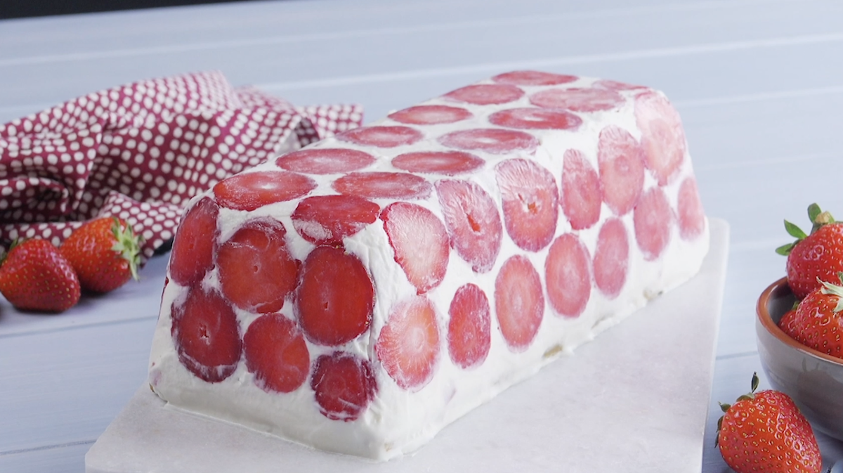 gâteau glacé fraise-chocolat