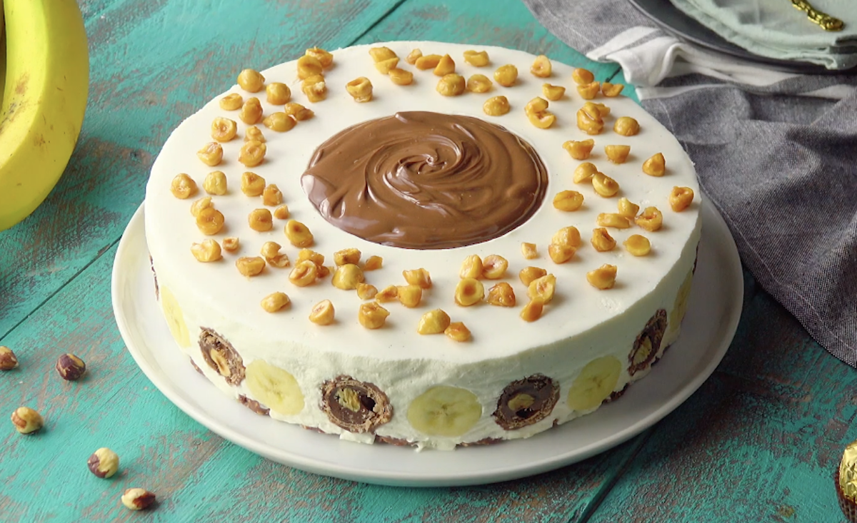 gâteau crémeux aux Ferrero Rocher et au cœur de Nutella
